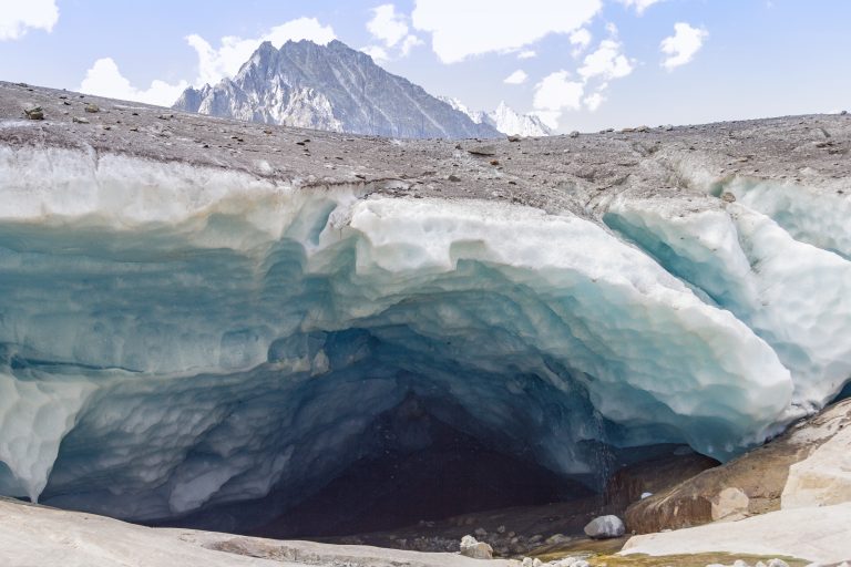 Grotta di ghiaccio nel Grande Aletsch, Fiesch